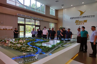 秦皇島市副市長李國強一行領(lǐng)導(dǎo)蒞臨秦皇燕達養(yǎng)老考察指導(dǎo)